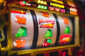 Proses pengundian live Lucky Number dengan dealer profesional Proses pengundian live Lucky Number dengan dealer profesional